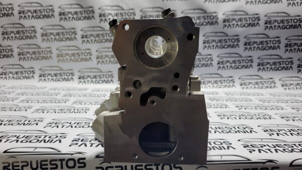 Tapa de Cilindros Renault Clio 1.9 Diesel CALENTADOR VERTICAL (F8Q VERTICAL) - Imagen 5